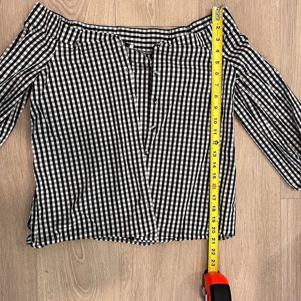Uterque Black and White Checkered Off-Shoulder Blouse - Picture 5 of 6